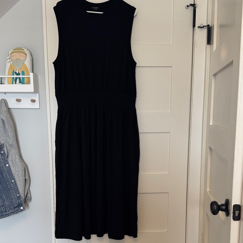NWT Banana Republic Knit Banded Waist Midi Dress